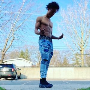 Meet your Posher, James